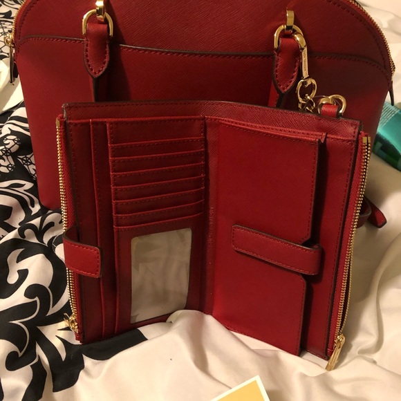 Authentic Michael Kors Emma bag w/ matching wallet - Picture 6 of 8